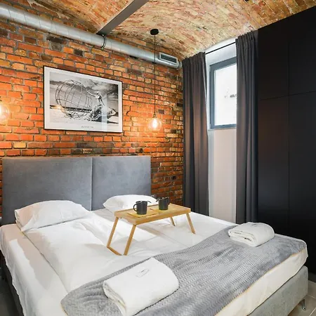 Level -1 Loft Center Kopernika Апартаменты