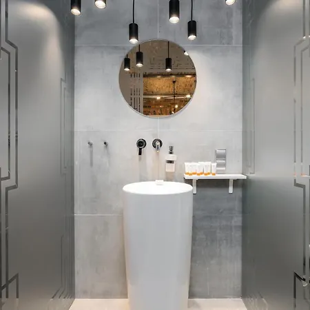 Level -1 Loft Center Kopernika Апартаменты
